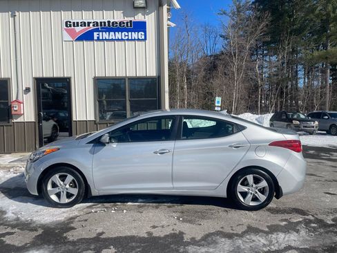 Used 2012 Hyundai Elantra GLS w/ Preferred Pkg 3 image 7