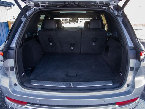 Used 2022 Jeep Grand Cherokee Summit image 34