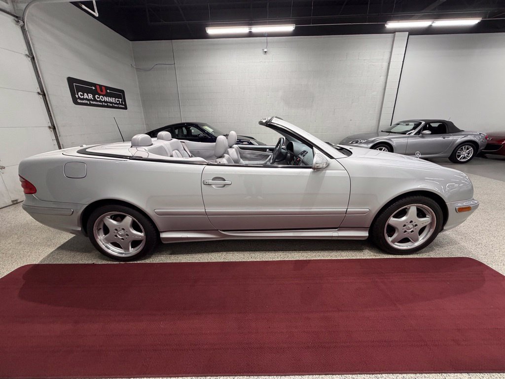Used 2000 Mercedes-Benz CLK 430 Cabriolet image 11