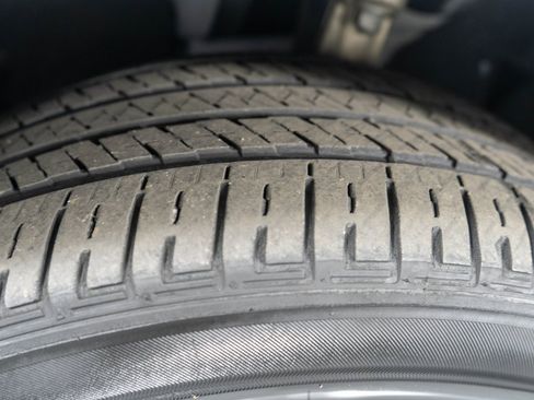 Used 2024 Dodge Durango GT image 29