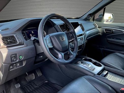 Used 2023 Honda Passport EX-L image 17