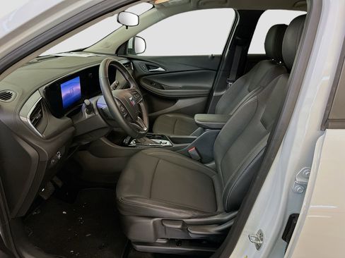 Used 2025 Buick Encore GX Preferred image 13