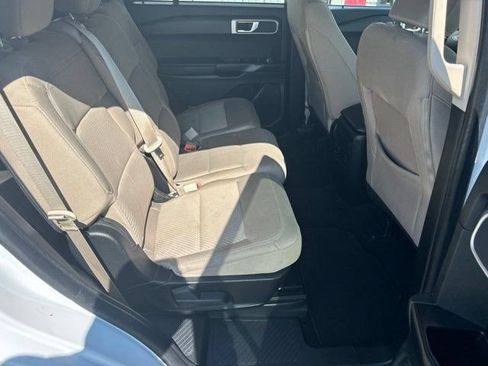 Used 2023 Ford Explorer 4WD image 46