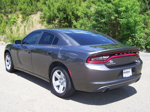Used 2016 Dodge Charger Police w/ Street Appearance Group RWD image 2