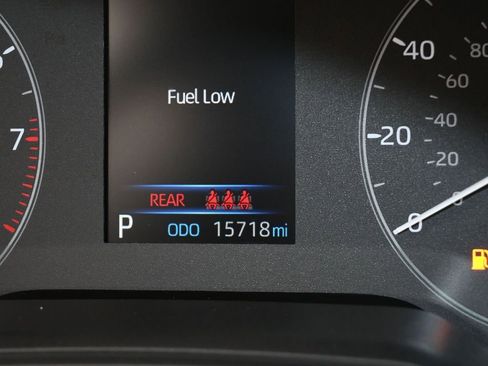 Used 2025 Toyota Corolla LE image 27