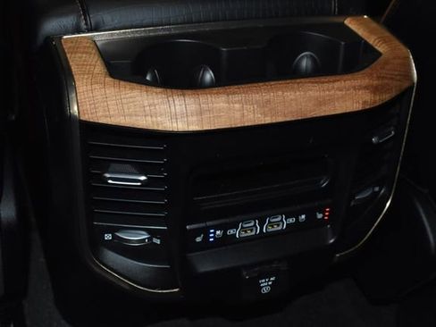 Certified 2023 RAM 1500 Limited image 35