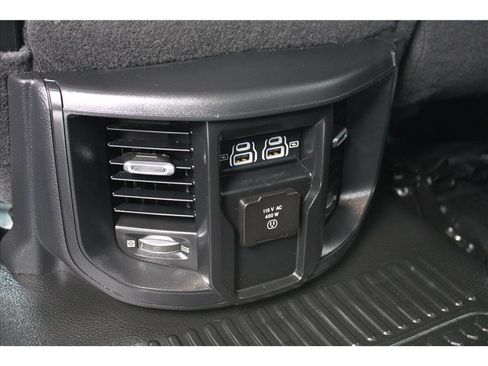 Used 2024 RAM 5500 Laramie image 36