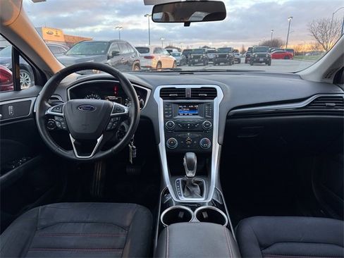 Used 2014 Ford Fusion SE w/ Equipment Group 201A image 20