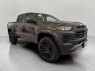 Used 2023 Chevrolet Colorado Trail Boss w/ Technology Package AWD/4WD video 1