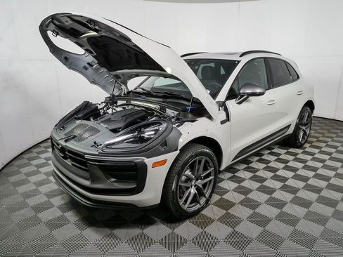 New 2026 Porsche Macan Turbo AWD/4WD image 35