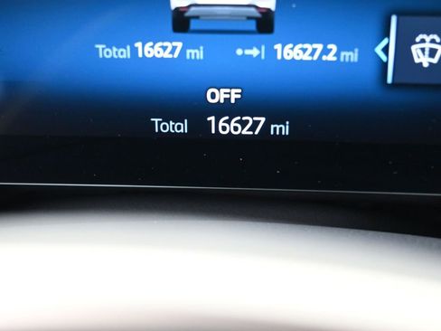 Used 2025 BMW X3 xDrive30i w/ M Sport Package image 35