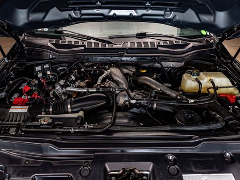 Used 2022 Ford F250 Lariat w/ Lariat Ultimate Package image 29