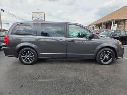 Used 2019 Dodge Grand Caravan GT image 6