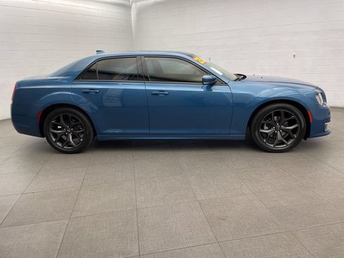 Certified 2023 Chrysler 300 Touring L w/ Popular Equipment Group RWD image 5