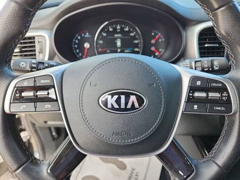Used 2020 Kia Sorento SX image 32
