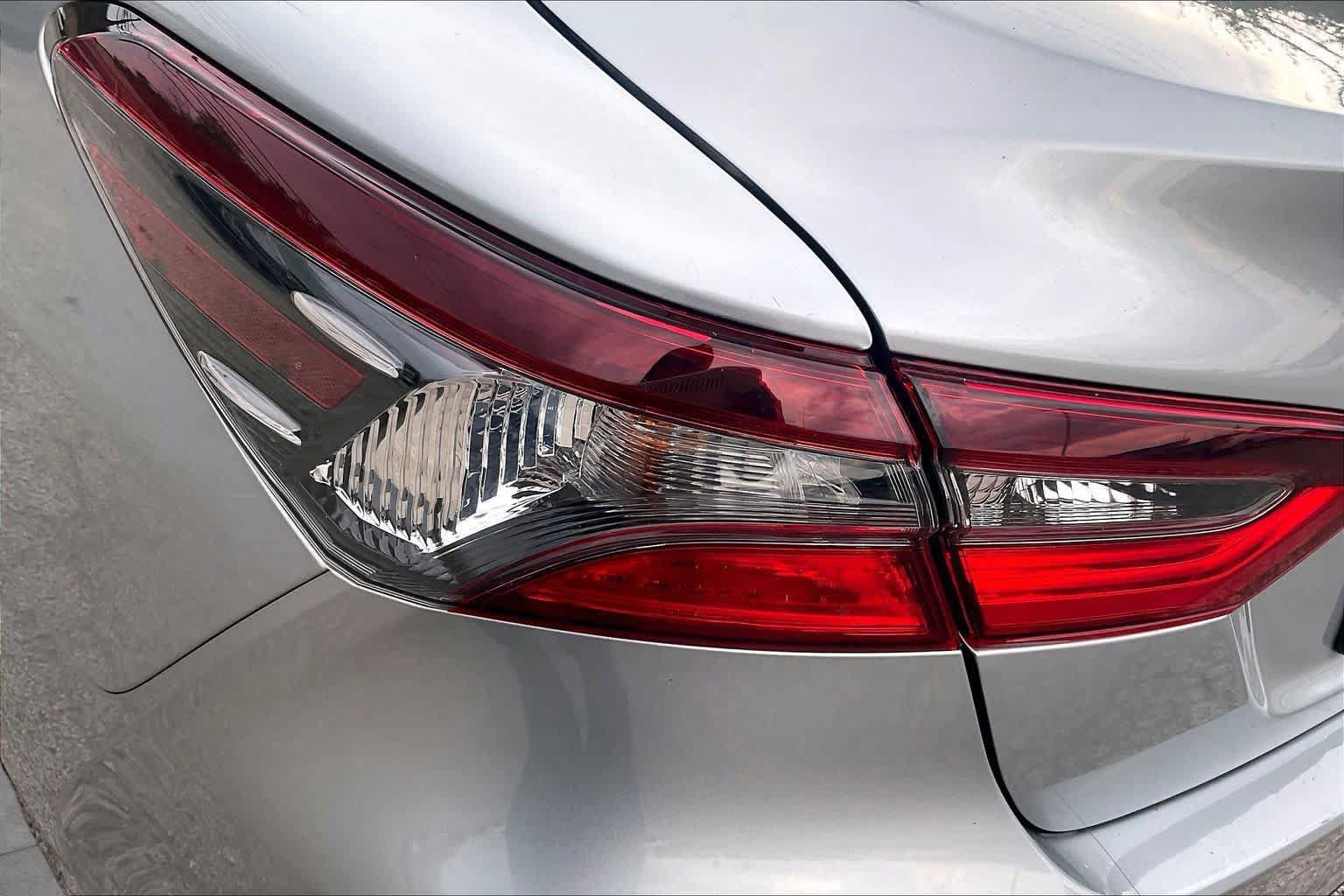 Used 2024 Toyota Camry LE FWD image 28