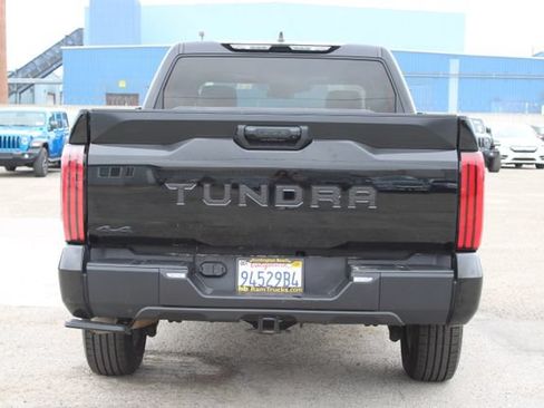 Used 2025 Toyota Tundra SR5 AWD/4WD image 4