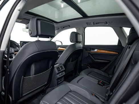 Certified 2023 Audi Q5 2.0T Premium w/ Convenience Package AWD/4WD image 20