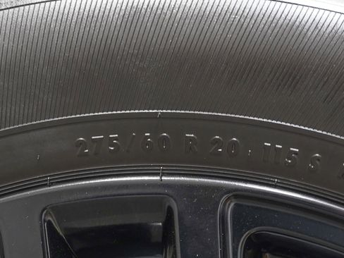 Used 2026 GMC Sierra 1500 Elevation image 31