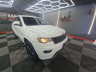 Used 2019 Jeep Grand Cherokee Altitude