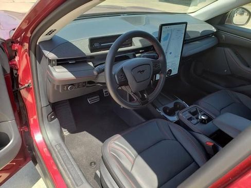 Used 2025 Ford Mustang Mach-E Premium w/ Sport Appearance Package AWD/4WD image 10