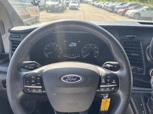 Used 2025 Ford Transit 250 Low Roof w/ Exterior Upgrade Package RWD image 33