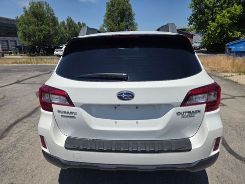 Used 2017 Subaru Outback 2.5i Limited w/ Popular Package #5 AWD/4WD image 7