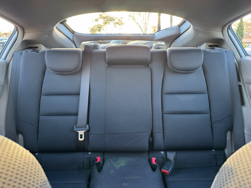 Used 2010 Honda Insight EX image 17