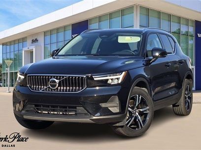 Certified 2025 Volvo XC40 B5 Core w/ Protection Package Premier