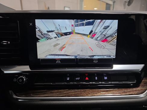 New 2026 GMC Sierra 2500 SLE image 23