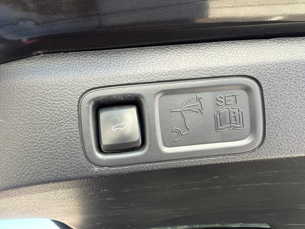 Certified 2024 Ford Expedition Limited AWD/4WD image 31