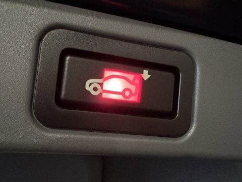 Used 2007 BMW 750Li image 34