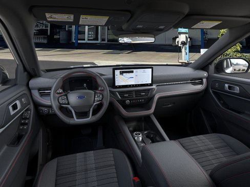New 2026 Ford Explorer ST-Line w/ ST-Line Street Pack image 9