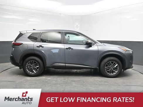 Used 2023 Nissan Rogue S AWD/4WD image 9