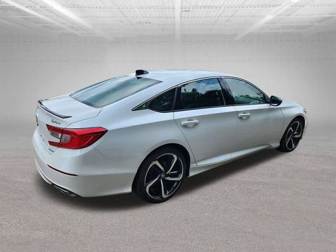 Used 2022 Honda Accord Sport image 7