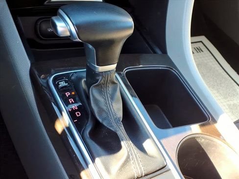 Used 2016 Kia Optima EX image 19