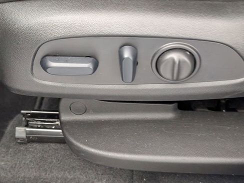 Certified 2024 Chevrolet Equinox LS w/ LS Convenience Package image 14