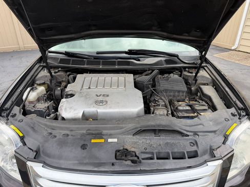 Used 2009 Toyota Avalon Limited FWD image 15