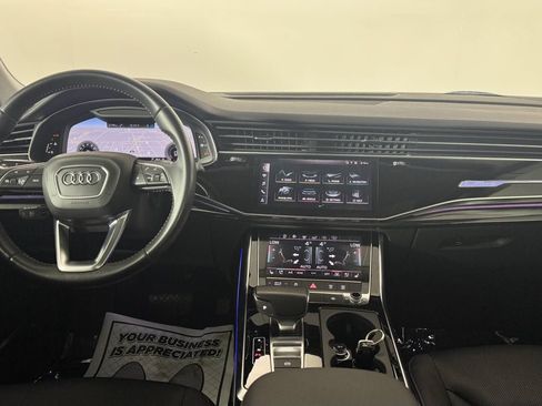Used 2019 Audi Q8 Premium Plus w/ Premium Plus AWD/4WD image 35
