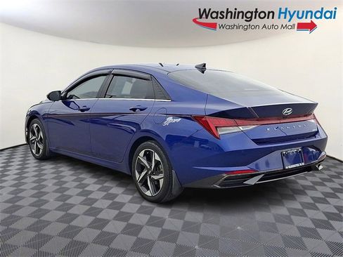 Certified 2022 Hyundai Elantra Limited image 4