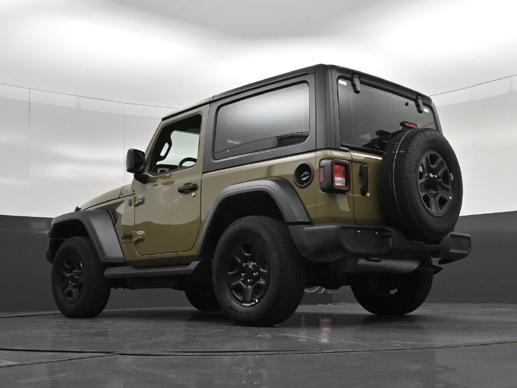 Used 2026 Jeep Wrangler Sport AWD/4WD image 24