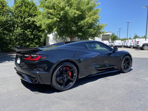 New 2026 Chevrolet Corvette E-Ray AWD/4WD image 9