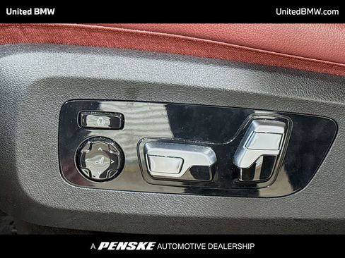 Used 2022 BMW X6 M50i w/ Premium Package image 4