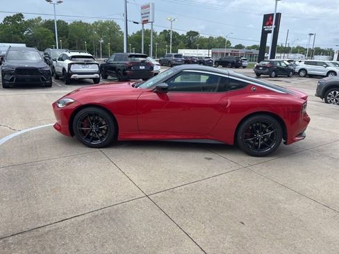New 2026 Nissan Z Performance w/ Floor Mat Package RWD image 3