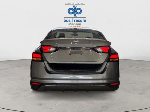 Used 2025 Nissan Altima 2.5 SV image 4