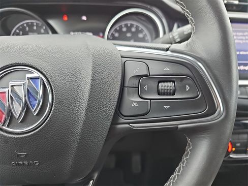 Certified 2022 Buick Encore GX Preferred w/ Sport Touring Package image 22