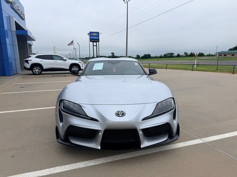 Used 2021 Toyota Supra w/ Safety & Technology Package RWD image 3