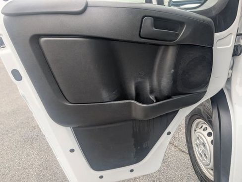 Used 2024 RAM ProMaster 2500 FWD image 10