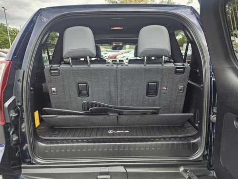 Used 2020 Lexus GX 460 Premium AWD/4WD image 17