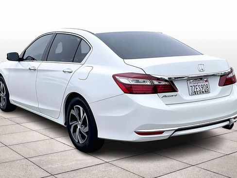 Used 2017 Honda Accord LX image 14